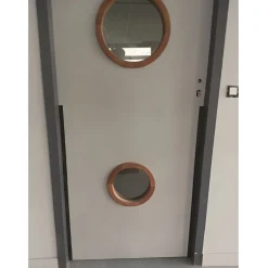 Anti-pince-doigts - à recouvrement - à encastrer - porte en bois WATTELEZ