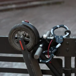 Antivol certifié pour vélo et trottinette - menottes - haute sécurité MASTER LOCK