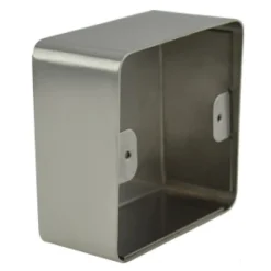Boîtier de montage en applique pour bouton poussoir sur plaque inox Izyx