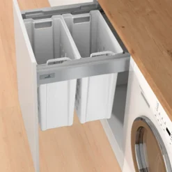 Cadre et corbeilles à linge coulissants Laundry pour InnoTech Atira HETTICH