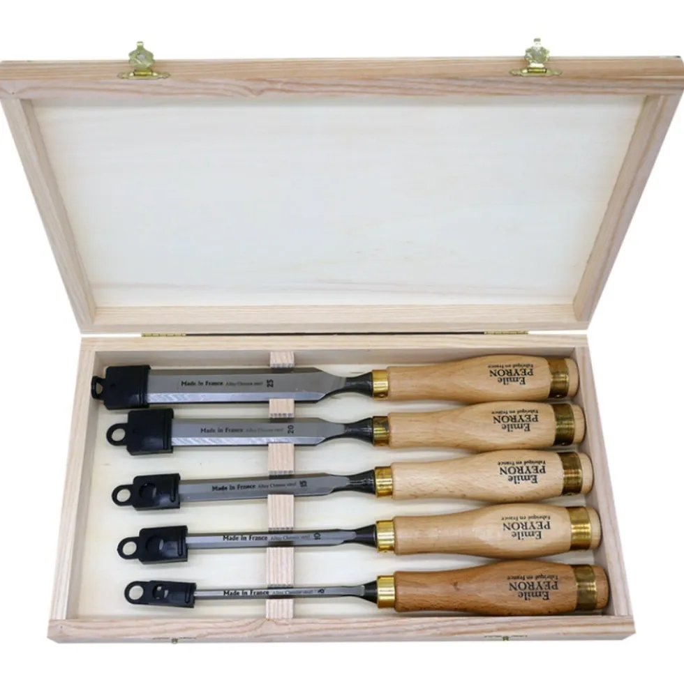 Coffret de cinq ciseaux à bois pour sculpteur 111T EMILE PEYRON