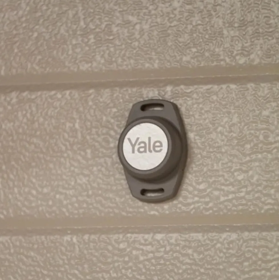 Détecteur ouverture de porte de garage YALE