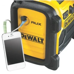 Kit 4 outils XR 18V-5Ah Li-ion Tstak - DCK422P3T-QW + Radio compacte XR DEWALT