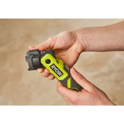 Lampe torche 4V USB Lithium (1x2.0Ah) - 640 lumens - RLP4-120G RYOBI