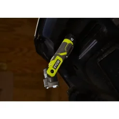 Lampe torche 4V USB Lithium (1x2.0Ah) - 640 lumens - RLP4-120G RYOBI