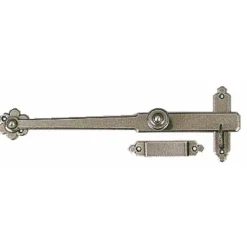 Loquet rustique fer patiné cémenté BOUVET