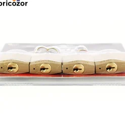Lot de 4 cadenas à clé s'entrouvrant - laiton massif de 30 mm de large MASTER LOCK