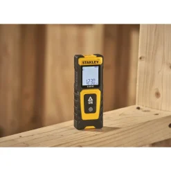 Mesure laser télémètre 30 m SLM100 STANLEY