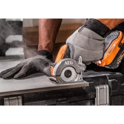 Mini scie multi-matériaux Brushless 18V -76 mm - SUBCOMPACT - BMMS18SBL-0 AEG Powertools