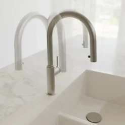 Mitigeur de cuisine avec bec extractible - aspect inox - BLACKPOOL SCHÜTTE