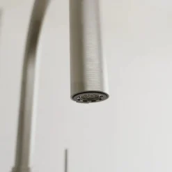 Mitigeur de cuisine avec bec extractible - aspect inox - BLACKPOOL SCHÜTTE