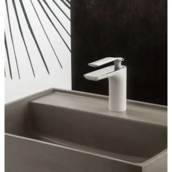 Mitigeur de lavabo sur plage design - chromé et blanc - Addict White PAINI