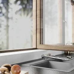 Mitigeur évier à bec pliable pour ouverture de fenêtre - Window SCHÜTTE