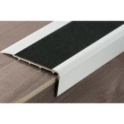 Nez de marche évolutif aluminium à visser 50C 81x32mm - 3,00m DINAC