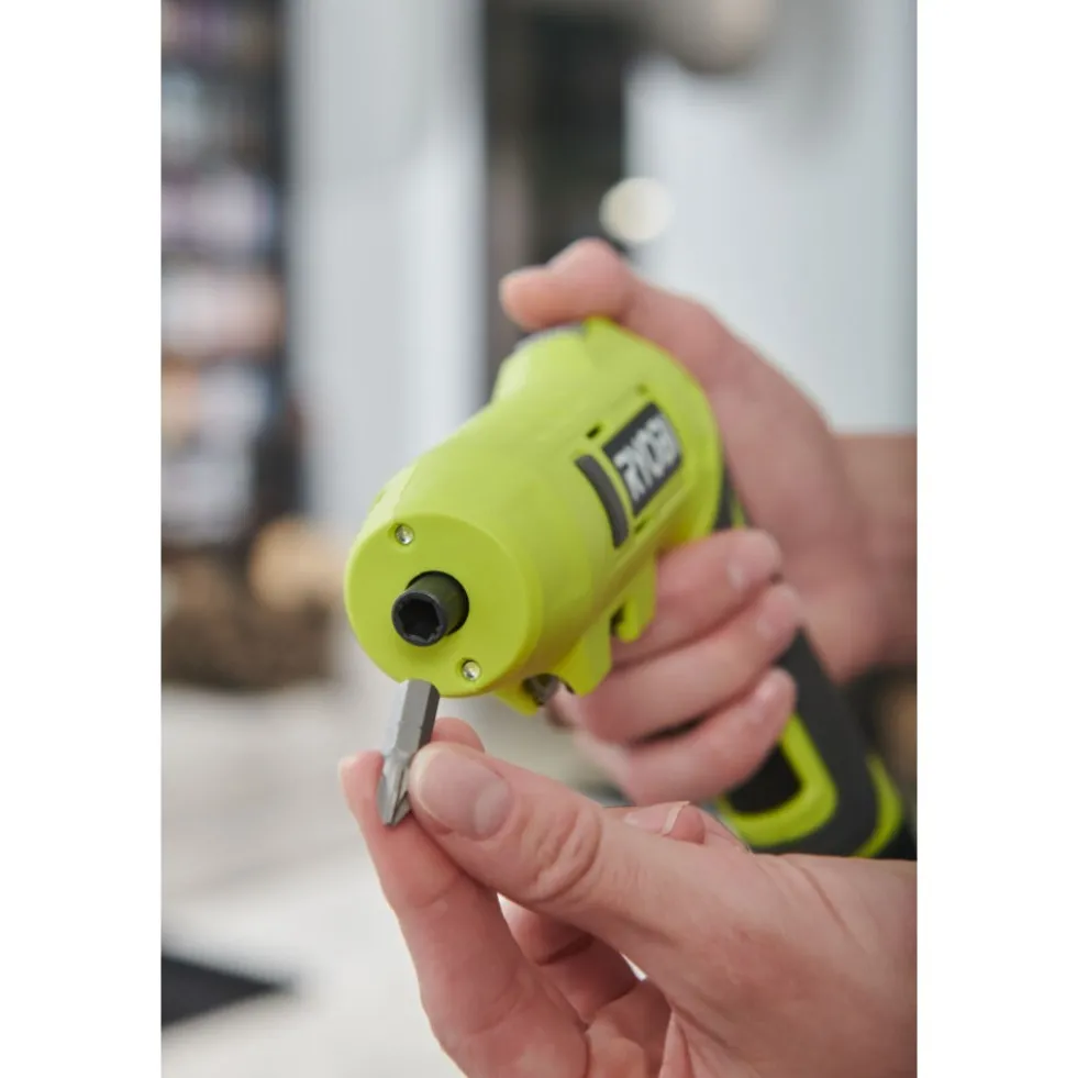 Pack tournevis électrique 4V RSDP4-120G + lampe torche RLP4-0 + batterie 4V 2,0Ah et 2 embouts de vissage RYOBI