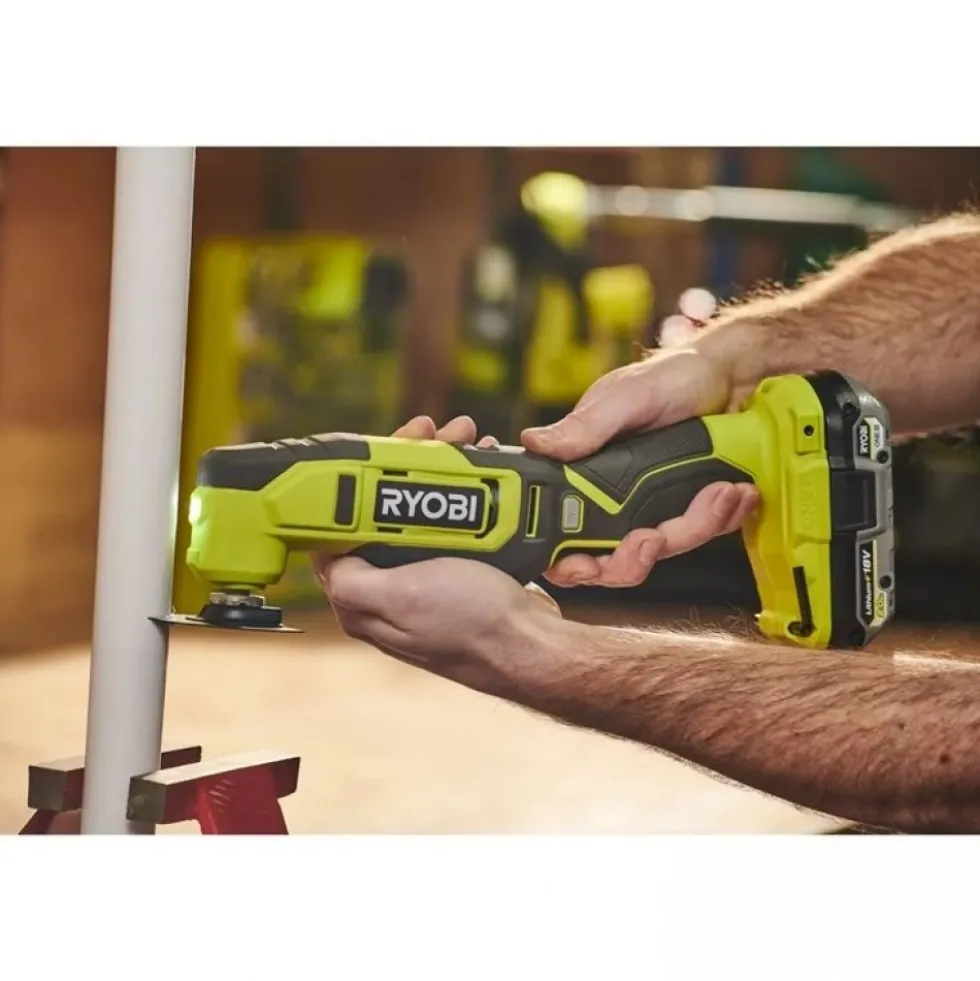 Perceuse-visseuse à percussion 18V One+ - 2 Batteries 2,0Ah - Chargeur - Multitool OFFERT RYOBI