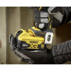 Perceuse visseuse percussion compacte XR18V Brushless 2x5Ah- DCD799P2T-QW DEWALT