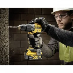 Perceuse visseuse percussion compacte XR18V Brushless 2x5Ah- DCD799P2T-QW DEWALT