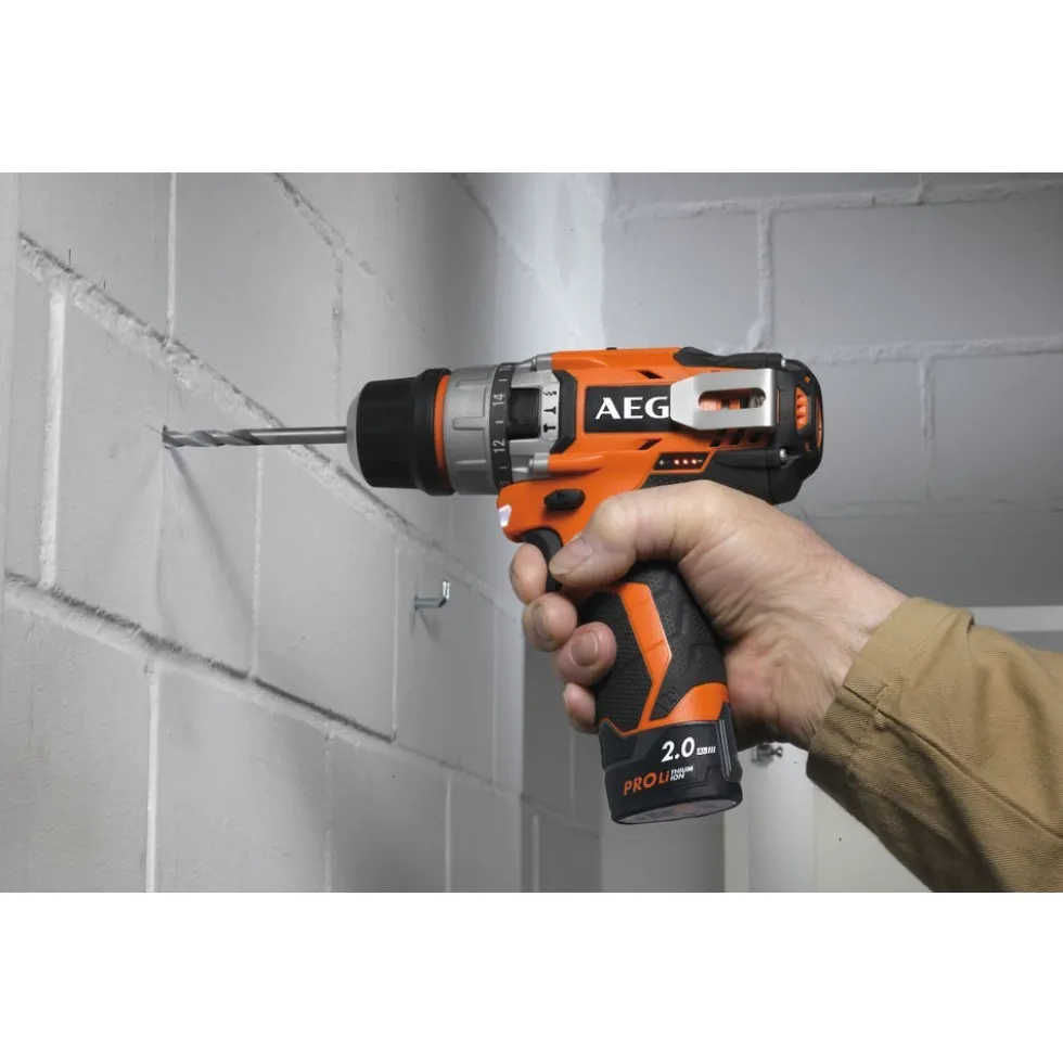 Perceuse visseuse 12V + 2 batteries 2Ah + sac de transport - BBS12C2LI-202B AEG Powertools