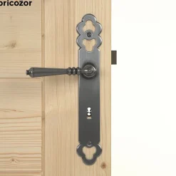 Poignées de porte sur plaques - fer patiné cémenté - Languedoc BOUVET