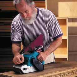 Ponceuse à bande électrique 1200W- 100x610 mm - 9403J MAKITA