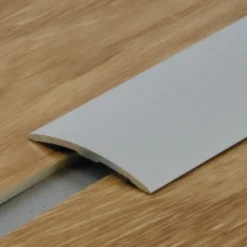 Seuil aluminium naturel pour porte - renforcé 40 mm - adhésif butyle - 2700 mm DINAC