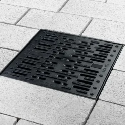 Siphon de sol bas DN110 grille plastique Microgrip 250x250mm B125 Europoint ACO