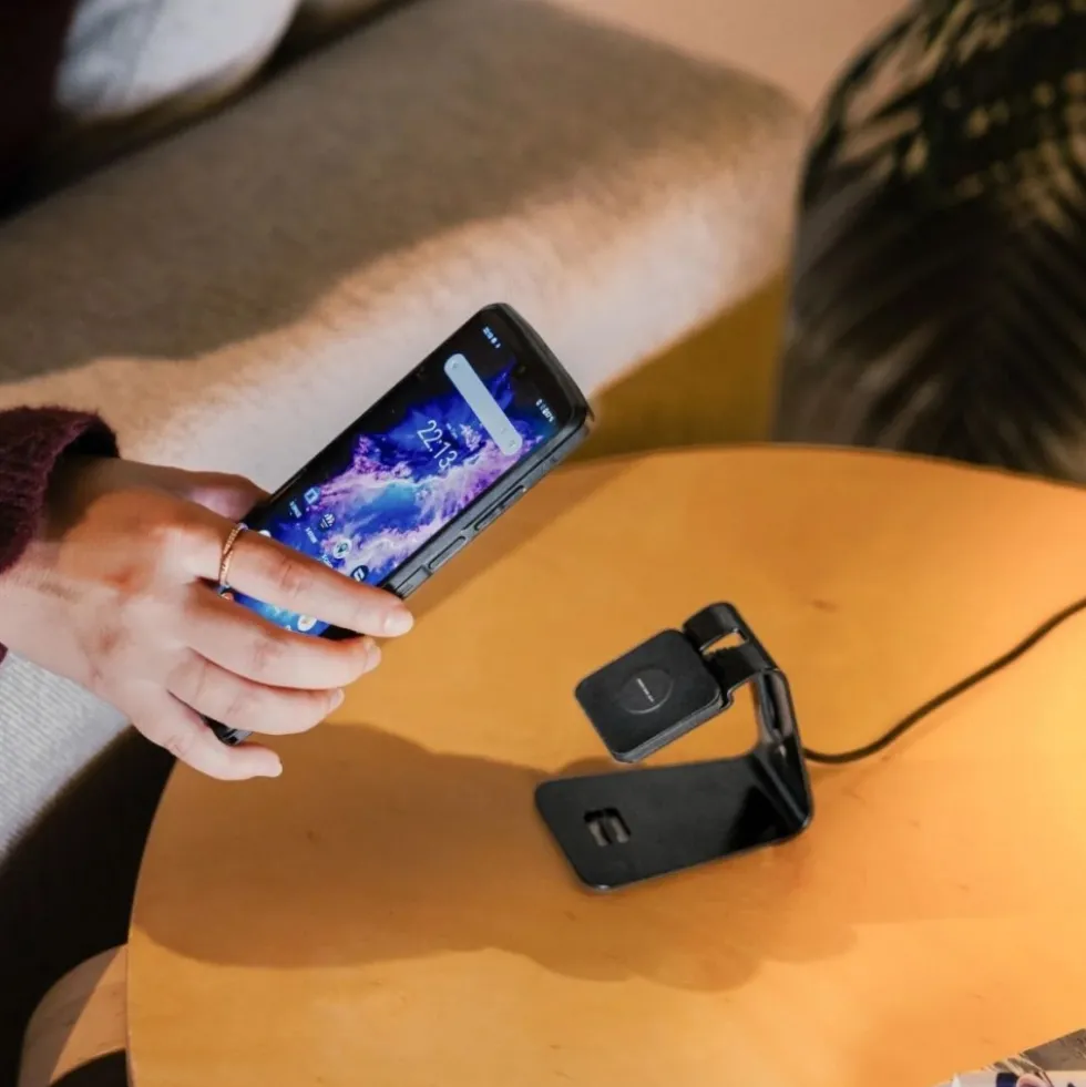 Station de charge magnétique sans fil pour smartphone X-dock E CROSSCALL