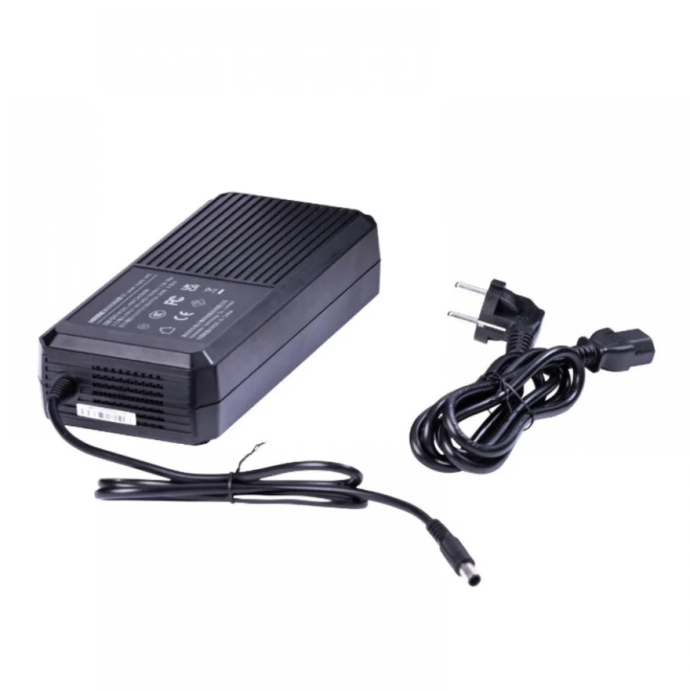 Station électrique portable IZYWATT 800 LFP + panneau solaire cadré 200W ORIUM