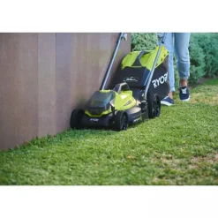 Tondeuse poussée à batterie 18V ONE+™ - coupe 33 cm + batterie et chargeur RYOBI