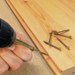 Vis à bois tête fraisée Torx - pose de planchers en bois massif SPAX